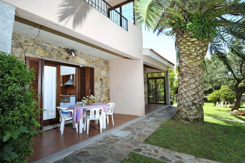 Residence Le Canne San Teodoro  Exteriér fotografie